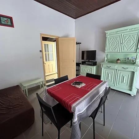 Holiday home Maison De 2 Pieces A 100m - - Fr-1-224c-343