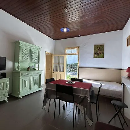 Maison De 2 Pieces A 100m - - Fr-1-224c-343 *