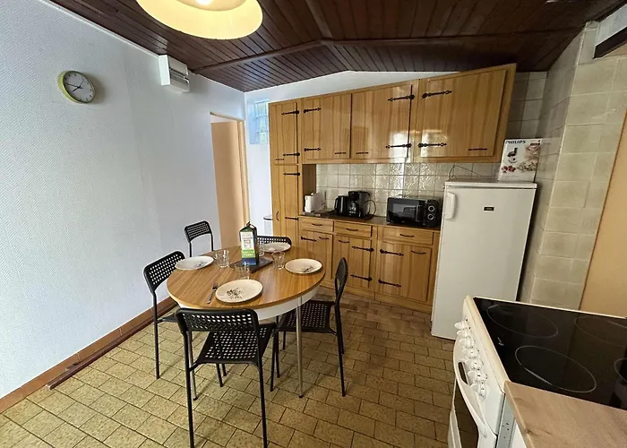 Maison De 2 Pieces A 100m - - Fr-1-224c-343 생장드몽