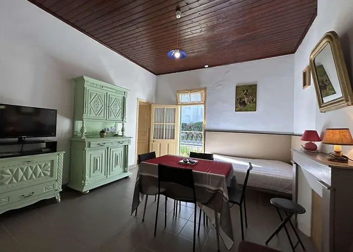 Maison De 2 Pieces A 100m - - Fr-1-224c-343 *